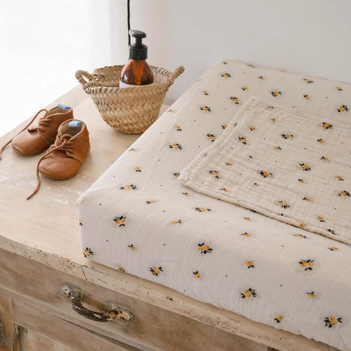 Rose in April Housse de matelas à langer - Fanny Pomme Jaune LemonYellow Clearance